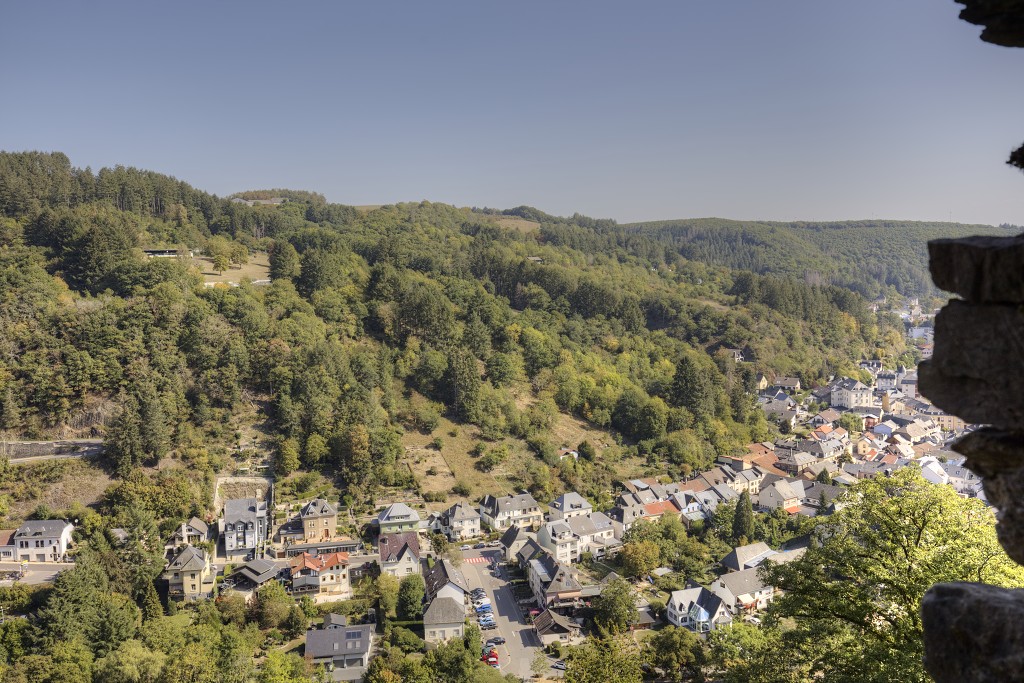 chateau kasteel Bourscheid vianden luxemburg luxembourg burcht ruine slot unesco erfgoed castellum middeleeuwen ardennen karolingische romeinse vesting